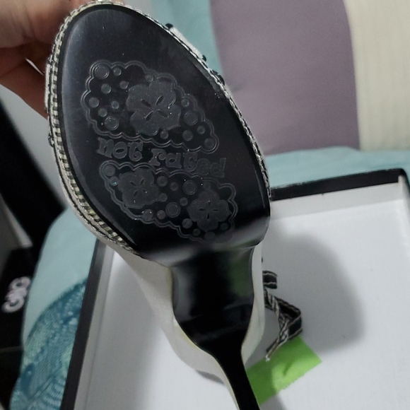 Not Rated heels - Picture 4 of 4